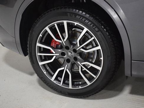 Certified 2024 Maserati Grecale GT image 17