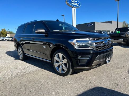 Used 2022 Ford Expedition King Ranch image 2