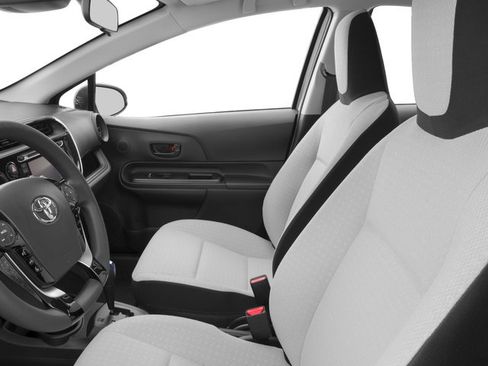 Used 2018 Toyota Prius C Two w/ Carpet Mat Package image 9