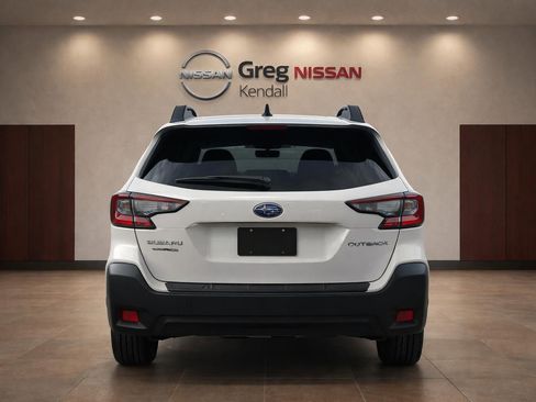 Used 2023 Subaru Outback Premium w/ Popular Package #1 AWD/4WD image 6