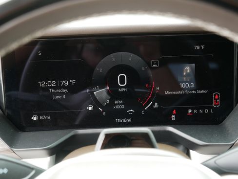 Used 2026 GMC Acadia Denali w/ Super Cruise Package FWD image 21