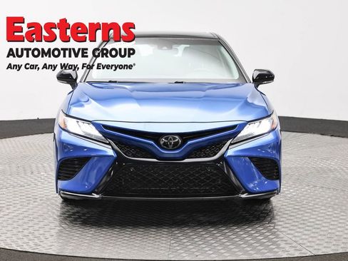 Used 2018 Toyota Camry XSE FWD image 2