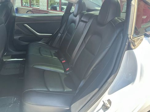 Used 2021 Tesla Model 3 Standard Range Plus RWD image 11