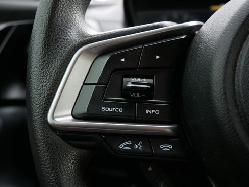Used 2019 Subaru Impreza 2.0i w/ Eyesight AWD/4WD image 28