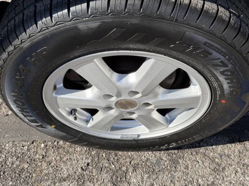 Used 2008 Toyota RAV4 2WD image 17