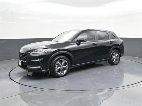 Certified 2026 Honda HR-V LX image 1