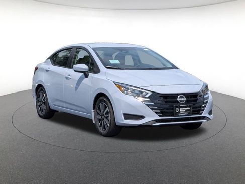New 2025 Nissan Versa SV w/ Trunk Package FWD image 3