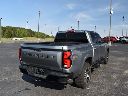 Used 2023 Chevrolet Colorado Z71 w/ Z71 Convenience Package 2 image 4