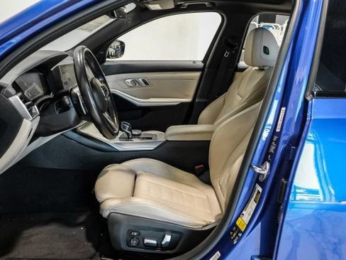 Used 2020 BMW 330i xDrive Sedan AWD/4WD image 6