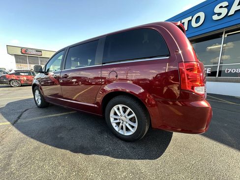 Used 2018 Dodge Grand Caravan SXT image 15