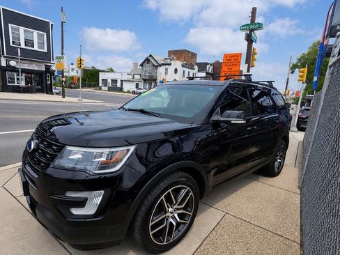 Used 2016 Ford Explorer Sport w/ Equipment Group 401A AWD/4WD image 5