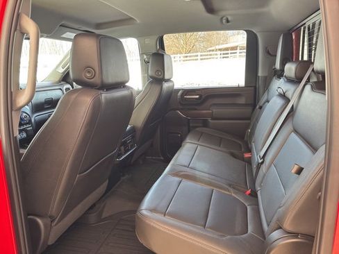 Used 2023 GMC Sierra 2500 SLT w/ SLT Premium Package image 26