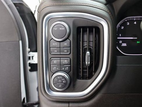 Used 2023 GMC Sierra 3500 AT4 w/ AT4 Preferred Package image 37