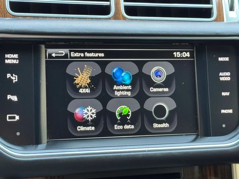 Used 2015 Land Rover Range Rover Supercharged AWD/4WD image 38