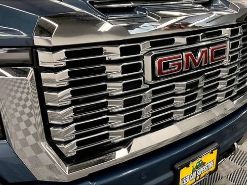 Used 2025 GMC Sierra 2500 Denali w/ Denali Reserve Package AWD/4WD image 35