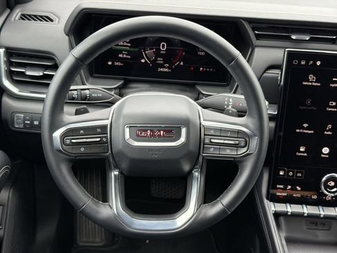 Used 2026 GMC Terrain Elevation w/ Elevation Premium Package FWD image 13