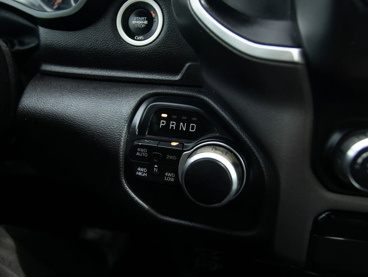 Used 2020 RAM 1500 Big Horn AWD/4WD image 32