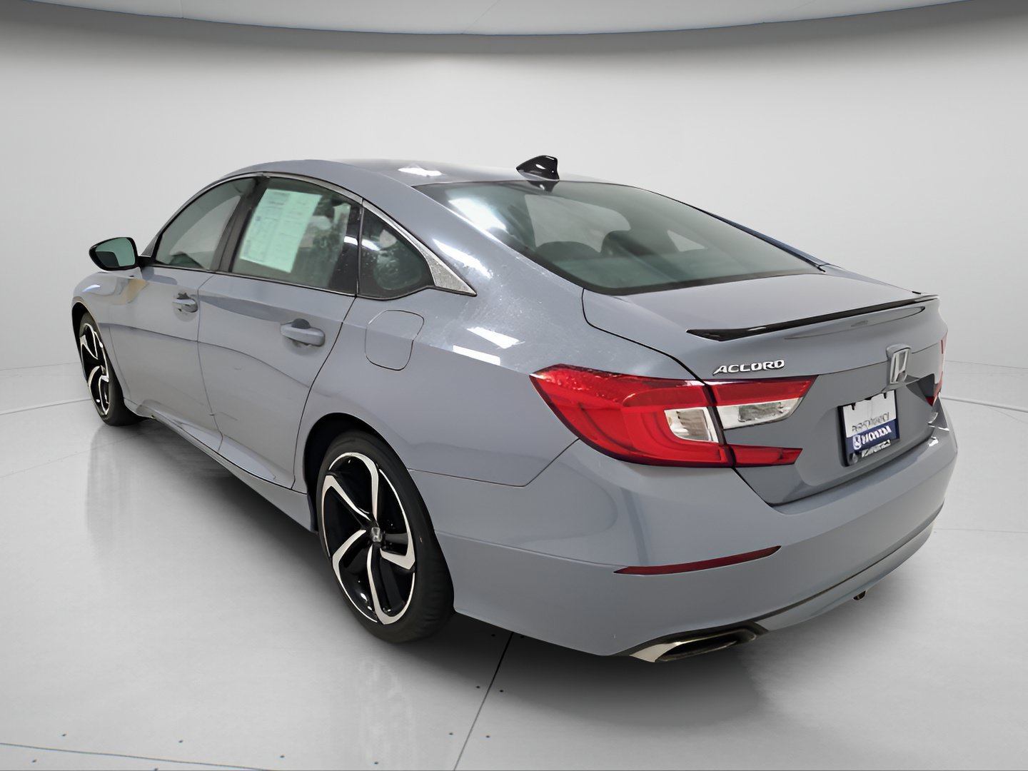 Used 2022 Honda Accord Sport image 5