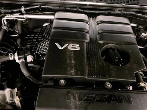 Used 2020 Nissan Frontier SV w/ Midnight Edition Floor Mats image 27