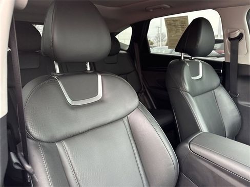 Used 2023 Hyundai Tucson Limited image 25