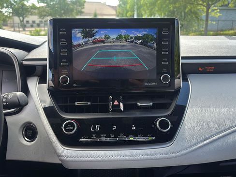 Used 2020 Toyota Corolla SE FWD image 31