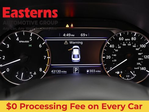 Used 2025 Nissan Altima 2.5 SV FWD image 18