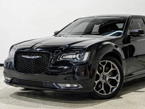 Used 2015 Chrysler 300 S w/ 300S Premium Group RWD image 14
