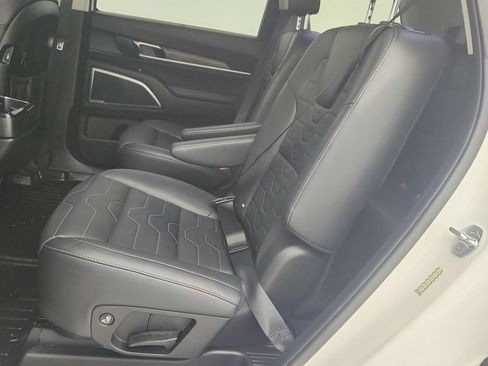 Used 2021 Kia Telluride SX w/ SX Prestige Package AWD/4WD image 26