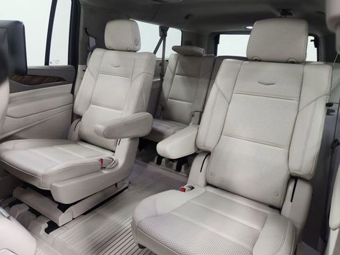 Used 2024 Cadillac Escalade ESV Sport Platinum w/ LPO, ONYX Package image 26