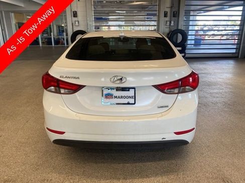 Used 2015 Hyundai Elantra Limited w/ Option Group 05 FWD image 6