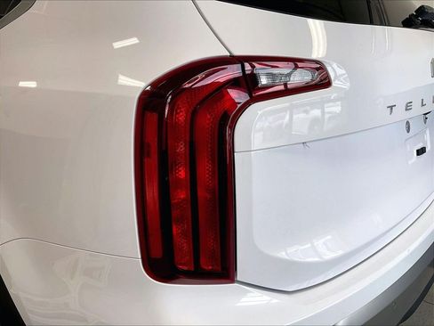 Used 2024 Kia Telluride S AWD/4WD image 34