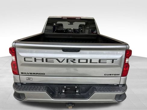 Used 2025 Chevrolet Silverado 1500 Custom w/ Turbomax Blackout Package AWD/4WD image 4