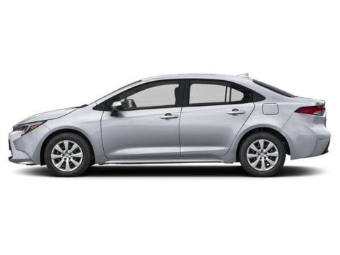 Used 2025 Toyota Corolla LE FWD image 6