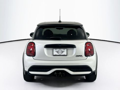 Certified 2024 MINI Cooper S FWD image 9