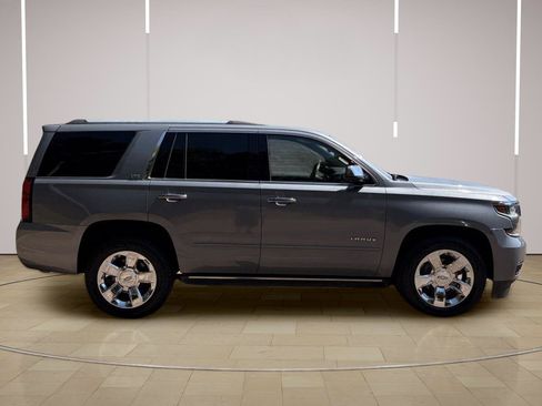 Used 2016 Chevrolet Tahoe LTZ AWD/4WD image 6