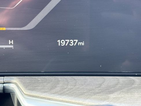 Used 2024 Kia Sorento SX image 24