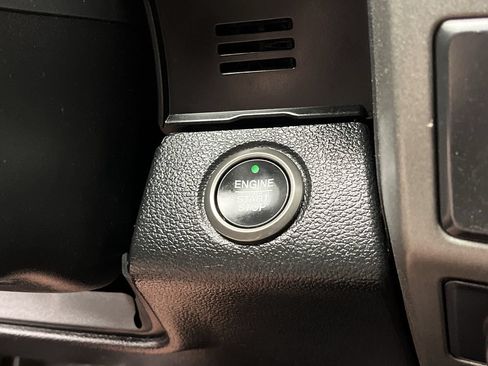 Used 2019 Ford F150 Raptor w/ Equipment Group 802A Luxury AWD/4WD image 22