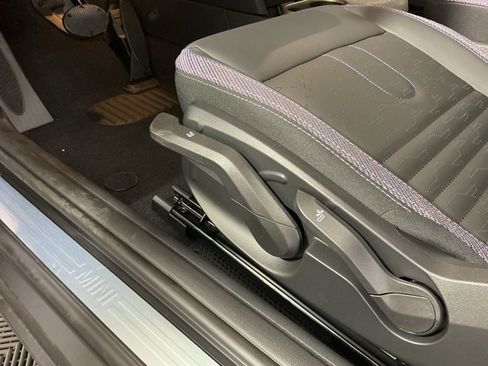 New 2026 MINI Cooper 2-Door Hardtop image 18