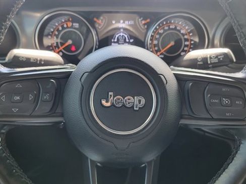 Used 2021 Jeep Gladiator Sport AWD/4WD image 30