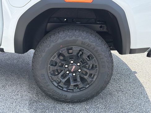 New 2026 GMC Canyon Elevation w/ Convenience Package RWD image 26