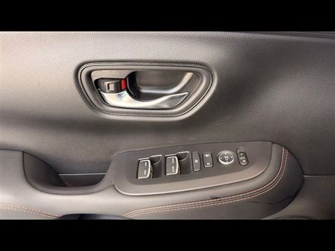 Certified 2026 Honda HR-V Sport image 30