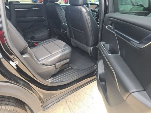 Used 2024 GMC Acadia Elevation AWD/4WD image 14