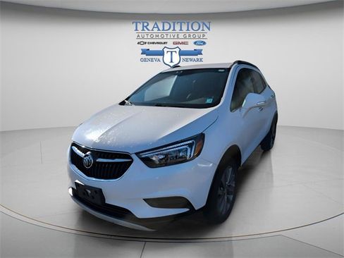 Used 2019 Buick Encore Preferred image 1