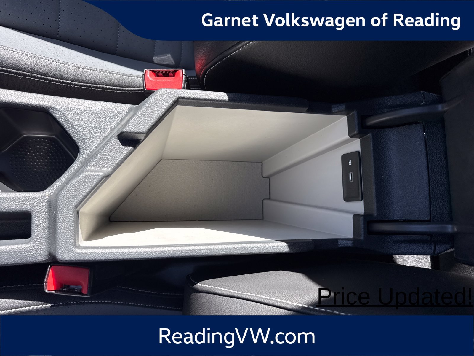 Certified 2025 Volkswagen Jetta SE FWD image 25