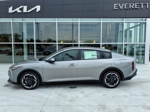 New 2026 Kia K4 EX FWD image 4