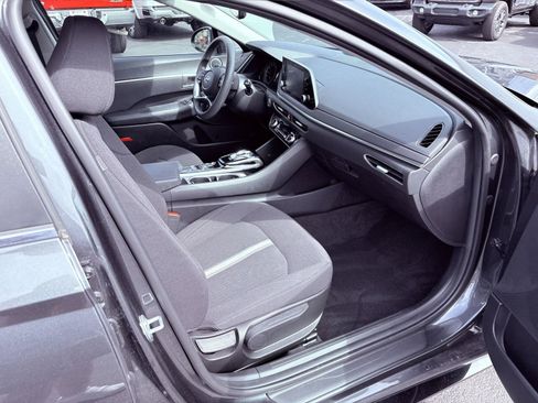 Used 2022 Hyundai Sonata SEL image 17