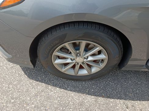 Used 2018 Hyundai Sonata SE w/ Cargo Package FWD image 31