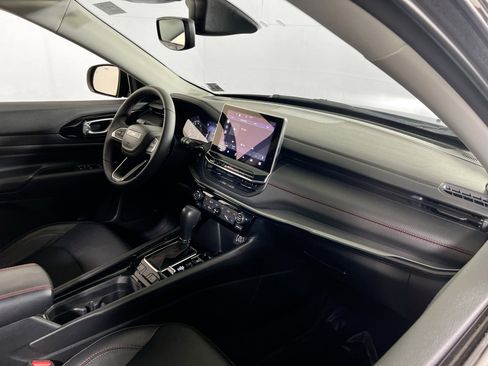 Used 2022 Jeep Compass Trailhawk image 26