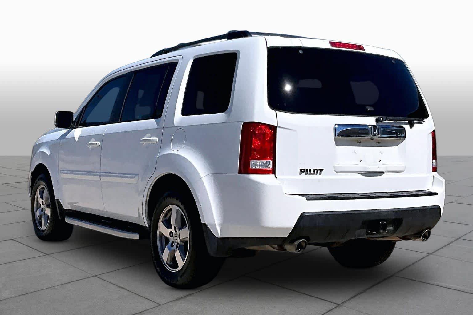 Used 2011 Honda Pilot EX-L image 10