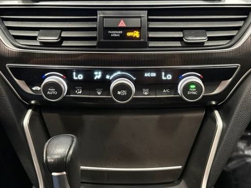 Used 2020 Honda Accord Sport image 29